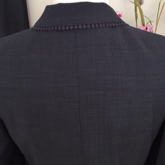 NWOT Elie Tahari classic blue pantsuit size 4 - Picture 7 of 16